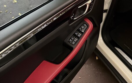 Porsche Macan I рестайлинг, 2015 год, 3 200 000 рублей, 8 фотография