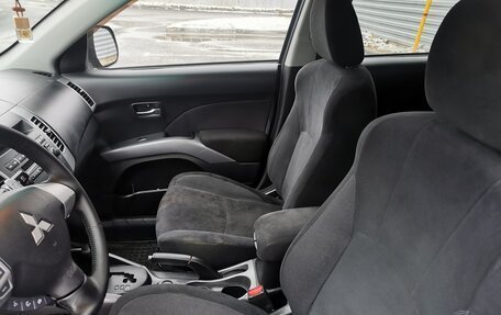 Mitsubishi Outlander III рестайлинг 3, 2008 год, 980 000 рублей, 2 фотография