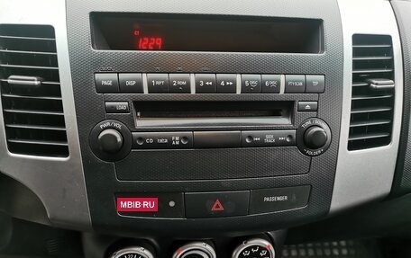 Mitsubishi Outlander III рестайлинг 3, 2008 год, 980 000 рублей, 8 фотография