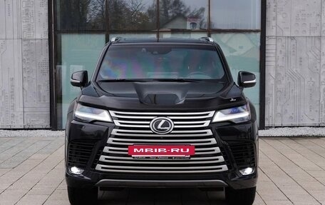 Lexus LX, 2022 год, 15 999 000 рублей, 3 фотография
