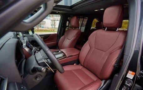 Lexus LX, 2022 год, 15 999 000 рублей, 13 фотография