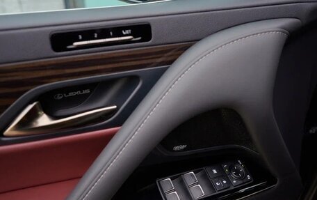 Lexus LX, 2022 год, 15 999 000 рублей, 22 фотография