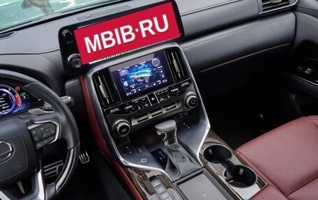 Lexus LX, 2022 год, 15 999 000 рублей, 9 фотография