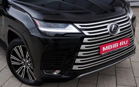 Lexus LX, 2022 год, 15 999 000 рублей, 19 фотография