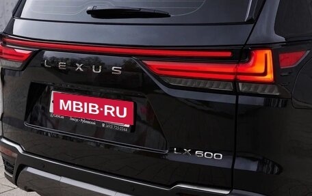 Lexus LX, 2022 год, 15 999 000 рублей, 20 фотография