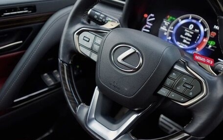 Lexus LX, 2022 год, 15 999 000 рублей, 17 фотография