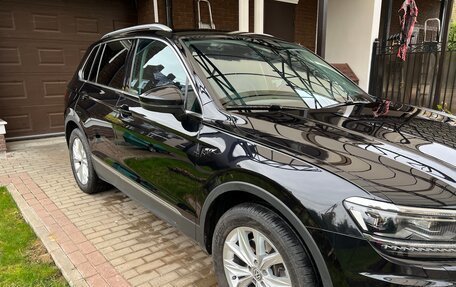 Volkswagen Tiguan II, 2020 год, 3 400 000 рублей, 4 фотография