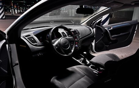 KIA Cerato III, 2012 год, 850 000 рублей, 13 фотография