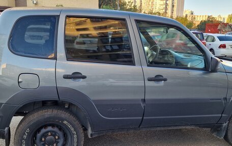 Chevrolet Niva I рестайлинг, 2019 год, 780 000 рублей, 9 фотография