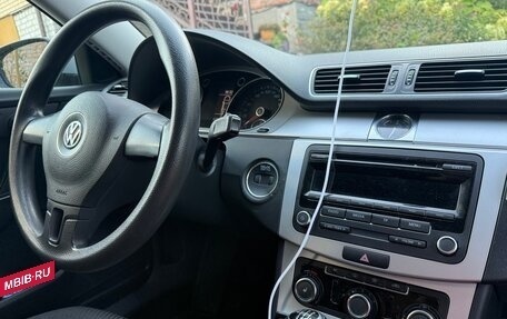 Volkswagen Passat B7, 2011 год, 1 050 000 рублей, 3 фотография