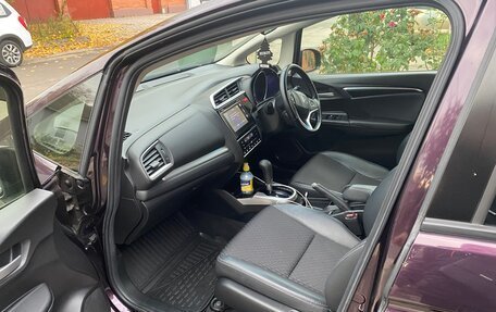 Honda Fit III, 2013 год, 1 030 000 рублей, 10 фотография