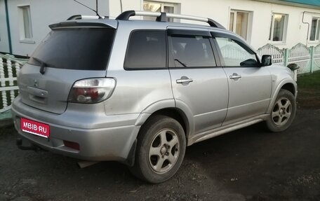 Mitsubishi Outlander III рестайлинг 3, 2006 год, 630 000 рублей, 1 фотография