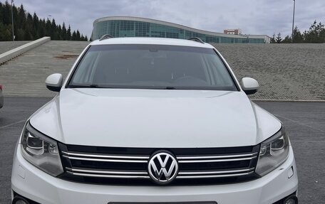 Volkswagen Tiguan I, 2016 год, 2 200 000 рублей, 1 фотография