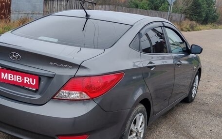 Hyundai Solaris II рестайлинг, 2013 год, 875 000 рублей, 4 фотография