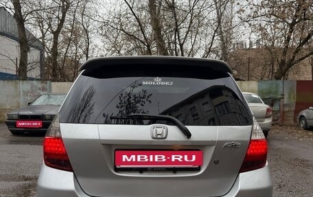 Honda Fit III, 2002 год, 350 000 рублей, 5 фотография