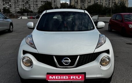 Nissan Juke II, 2013 год, 1 049 000 рублей, 2 фотография