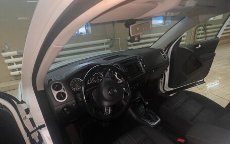 Volkswagen Tiguan I, 2016 год, 2 200 000 рублей, 9 фотография