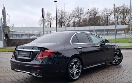 Mercedes-Benz E-Класс, 2020 год, 4 090 000 рублей, 2 фотография