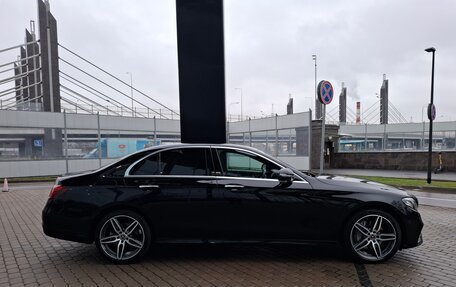 Mercedes-Benz E-Класс, 2020 год, 4 090 000 рублей, 6 фотография