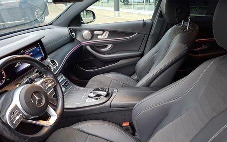 Mercedes-Benz E-Класс, 2020 год, 4 090 000 рублей, 15 фотография