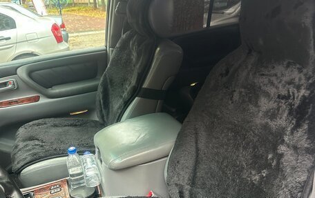 Toyota Land Cruiser 100 рестайлинг 2, 2000 год, 1 550 000 рублей, 14 фотография