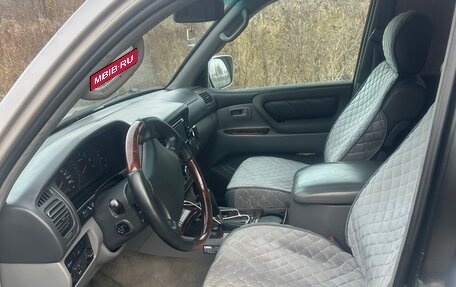 Toyota Land Cruiser 100 рестайлинг 2, 2000 год, 1 550 000 рублей, 11 фотография