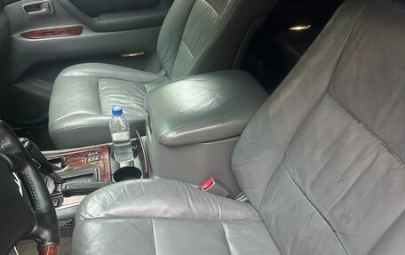 Toyota Land Cruiser 100 рестайлинг 2, 2000 год, 1 550 000 рублей, 16 фотография