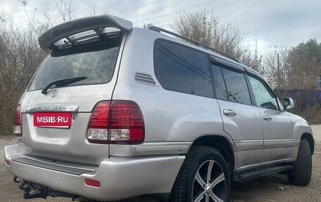 Toyota Land Cruiser 100 рестайлинг 2, 2000 год, 1 550 000 рублей, 7 фотография