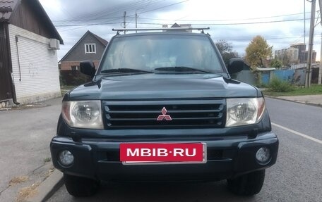 Mitsubishi Pajero Pinin, 2001 год, 950 000 рублей, 2 фотография