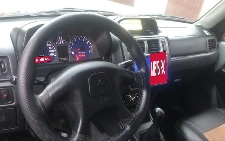 Mitsubishi Pajero Pinin, 2001 год, 950 000 рублей, 11 фотография