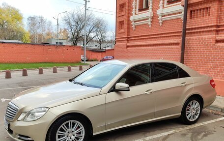 Mercedes-Benz E-Класс, 2012 год, 1 550 000 рублей, 7 фотография