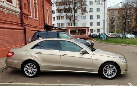 Mercedes-Benz E-Класс, 2012 год, 1 550 000 рублей, 3 фотография