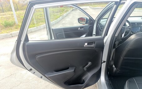 Hyundai Solaris II рестайлинг, 2016 год, 880 000 рублей, 9 фотография