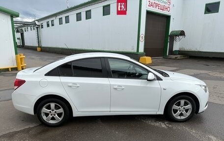Chevrolet Cruze II, 2011 год, 650 000 рублей, 5 фотография