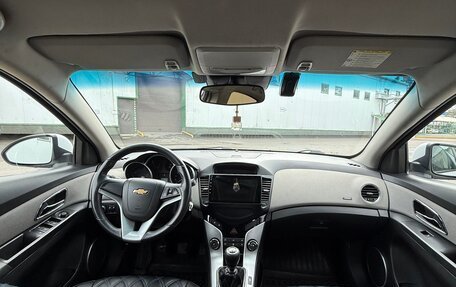 Chevrolet Cruze II, 2011 год, 650 000 рублей, 21 фотография