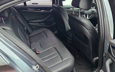 BMW 5 серия, 2018 год, 3 900 000 рублей, 16 фотография