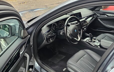 BMW 5 серия, 2018 год, 3 900 000 рублей, 11 фотография