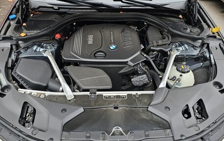 BMW 5 серия, 2018 год, 3 900 000 рублей, 21 фотография