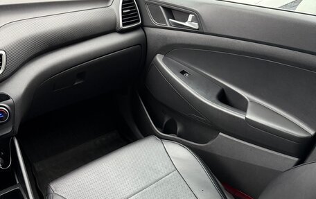 Hyundai Tucson III, 2019 год, 2 350 000 рублей, 10 фотография