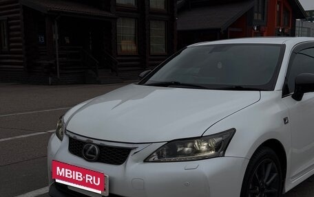 Lexus CT I рестайлинг, 2011 год, 1 450 000 рублей, 2 фотография