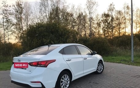 Hyundai Solaris II рестайлинг, 2018 год, 1 550 000 рублей, 8 фотография