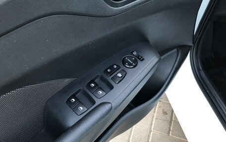 Hyundai Solaris II рестайлинг, 2018 год, 1 550 000 рублей, 22 фотография