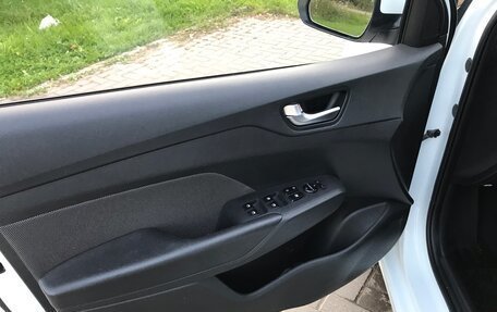 Hyundai Solaris II рестайлинг, 2018 год, 1 550 000 рублей, 23 фотография