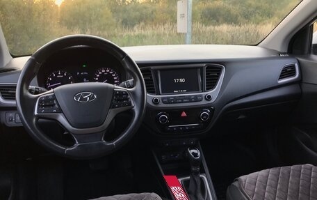 Hyundai Solaris II рестайлинг, 2018 год, 1 550 000 рублей, 20 фотография