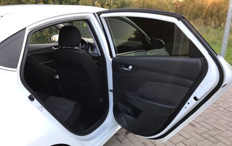 Hyundai Solaris II рестайлинг, 2018 год, 1 550 000 рублей, 28 фотография