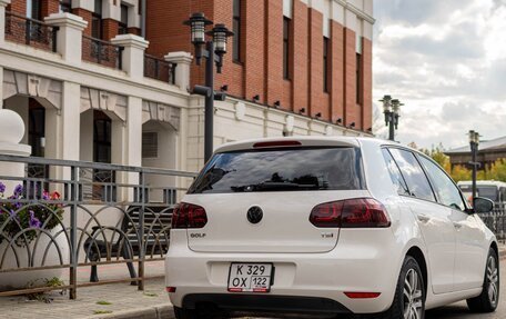 Volkswagen Golf VI, 2009 год, 990 000 рублей, 2 фотография