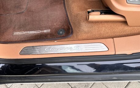 Porsche Cayenne III, 2011 год, 2 230 000 рублей, 14 фотография