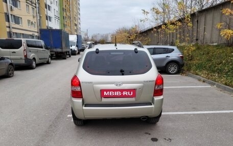 Hyundai Tucson III, 2007 год, 700 000 рублей, 3 фотография