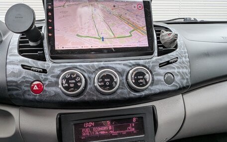 Mitsubishi L200 IV рестайлинг, 2011 год, 1 900 000 рублей, 7 фотография