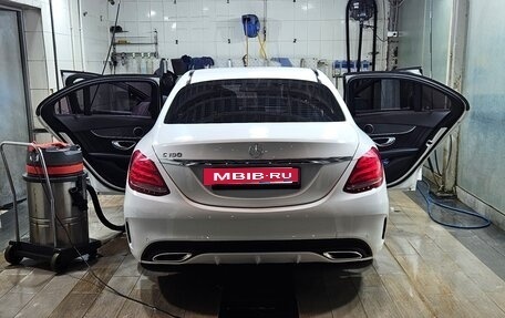 Mercedes-Benz C-Класс, 2017 год, 2 500 000 рублей, 3 фотография